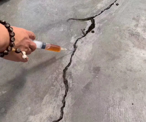 贵池混凝土裂缝修补技术详解​